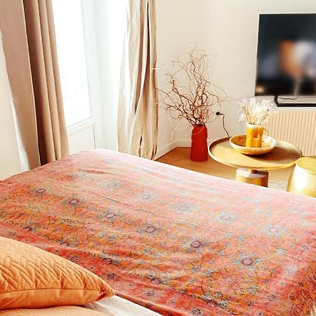 Le Boheme ⸱ Stationnement Gratuit ⸱ Fibre Apartment Déols Exterior foto